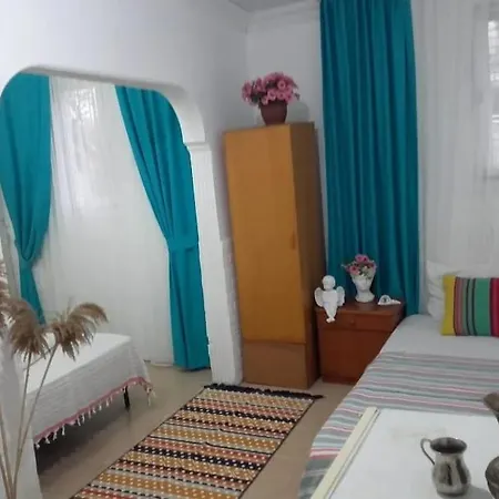 Hanci Homestay *